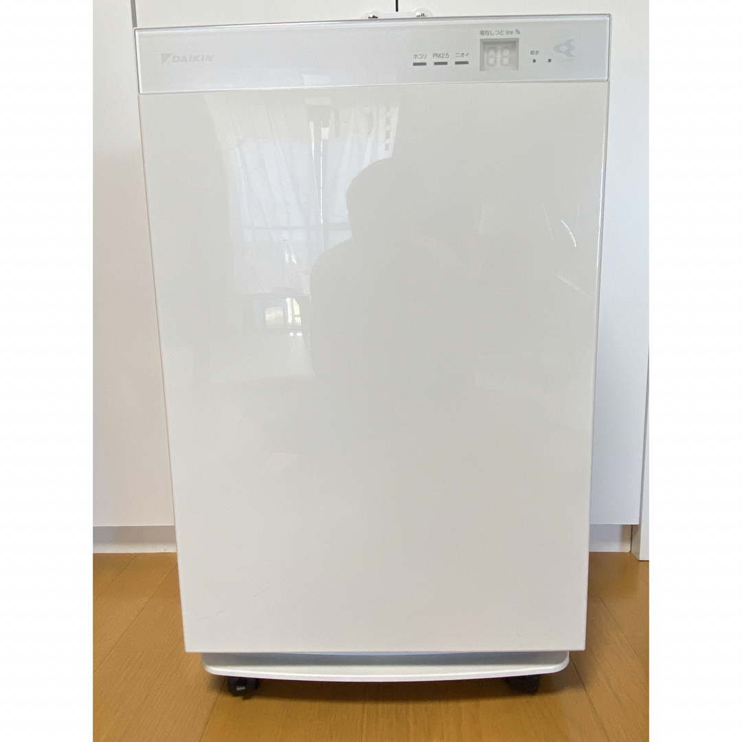 【2017年製】空気清浄機 DAIKIN MCZ70T-W WHITEKandKの商品一覧はこちら