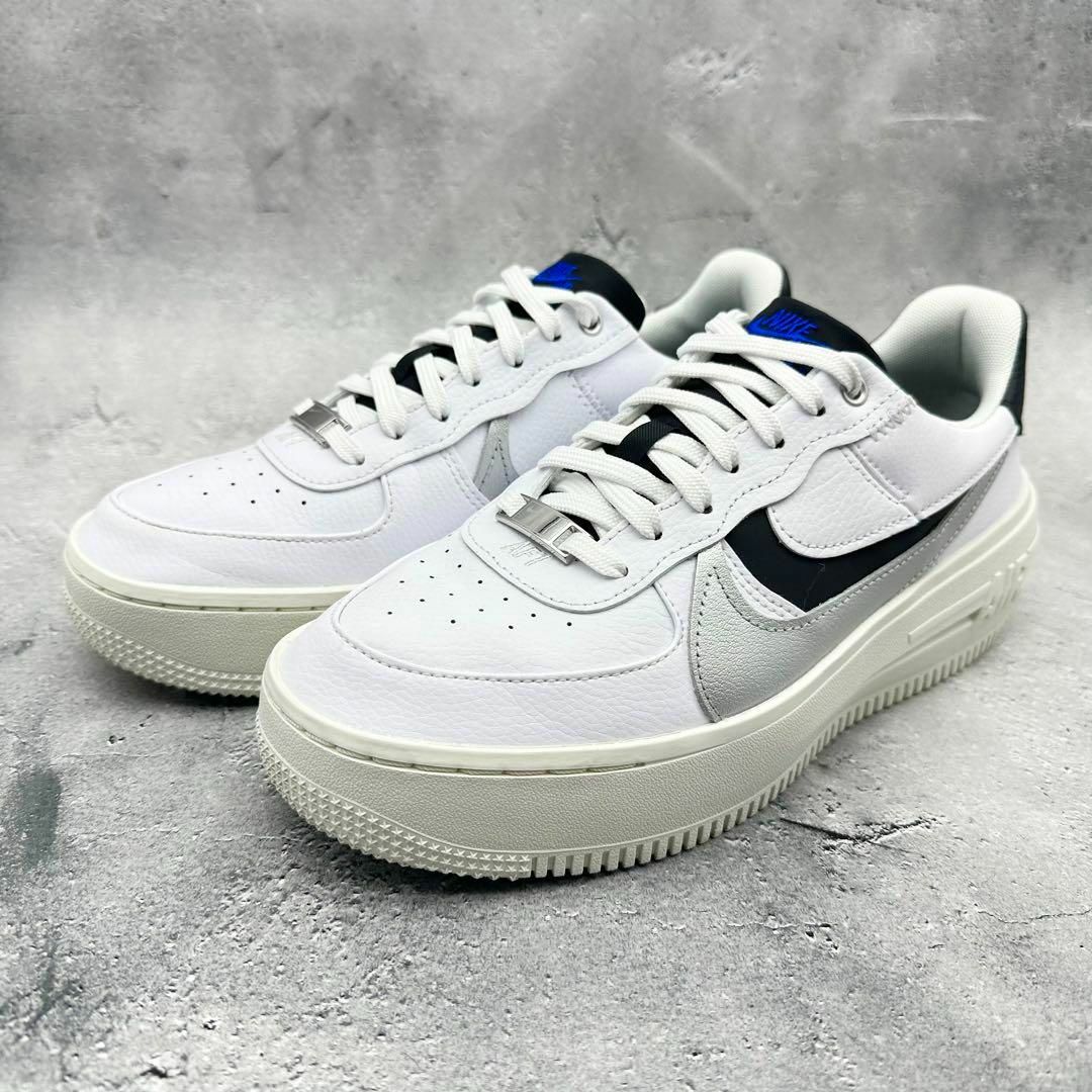 極美品 未使用タグ付 箱有 ナイキ エアフォース1 AF1 厚底スニーカー