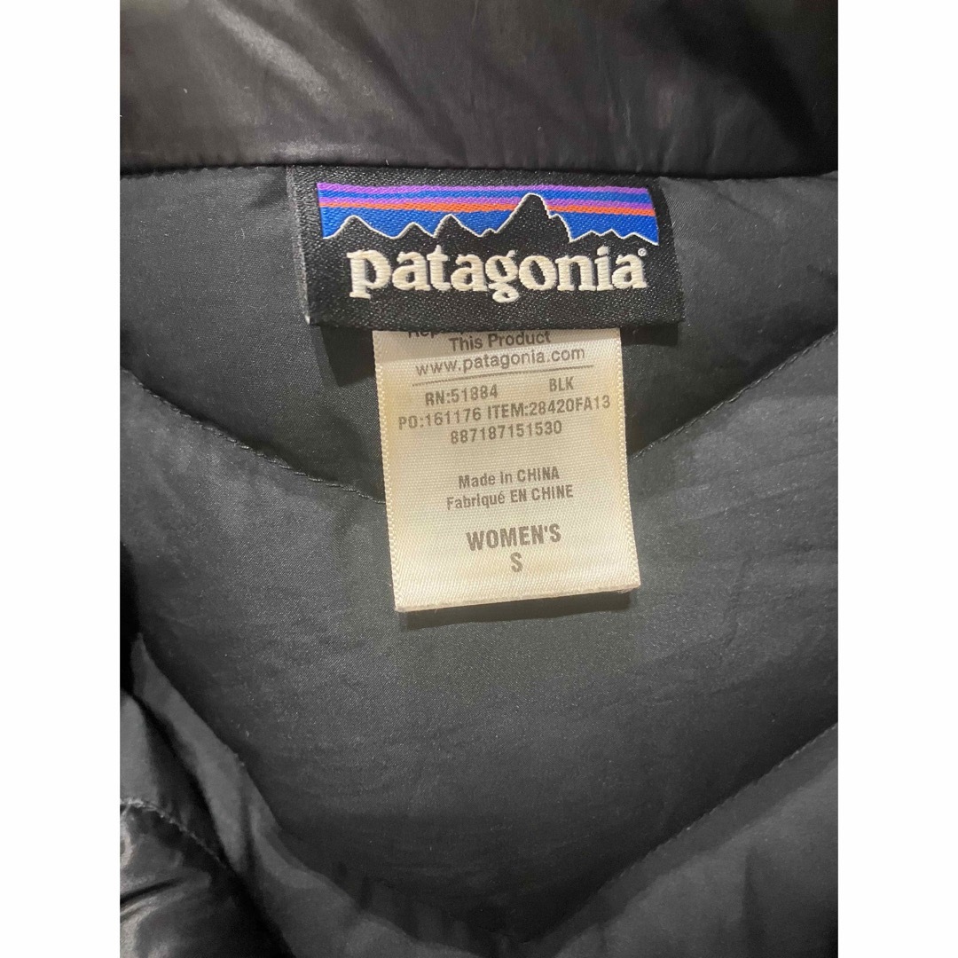 patagonia(パタゴニア)の【最終値下げ】パタゴニア　patagonia　ライダース風ダウンジャケット レディースのジャケット/アウター(ダウンジャケット)の商品写真