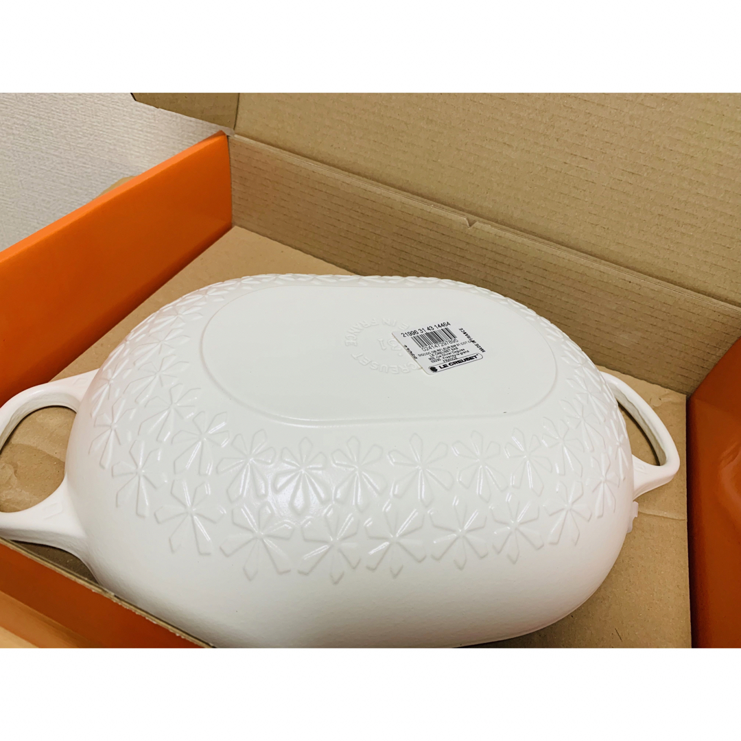 LE CREUSET   ル・クルーゼ オブロングマルミットセンチ フラワー