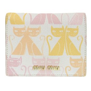 ミュウミュウ(miumiu)の【中古】miu miu ミュウミュウ マドラス キャット 二つ折り コンパクト財布 - ホワイト/マルチカラー gy(財布)