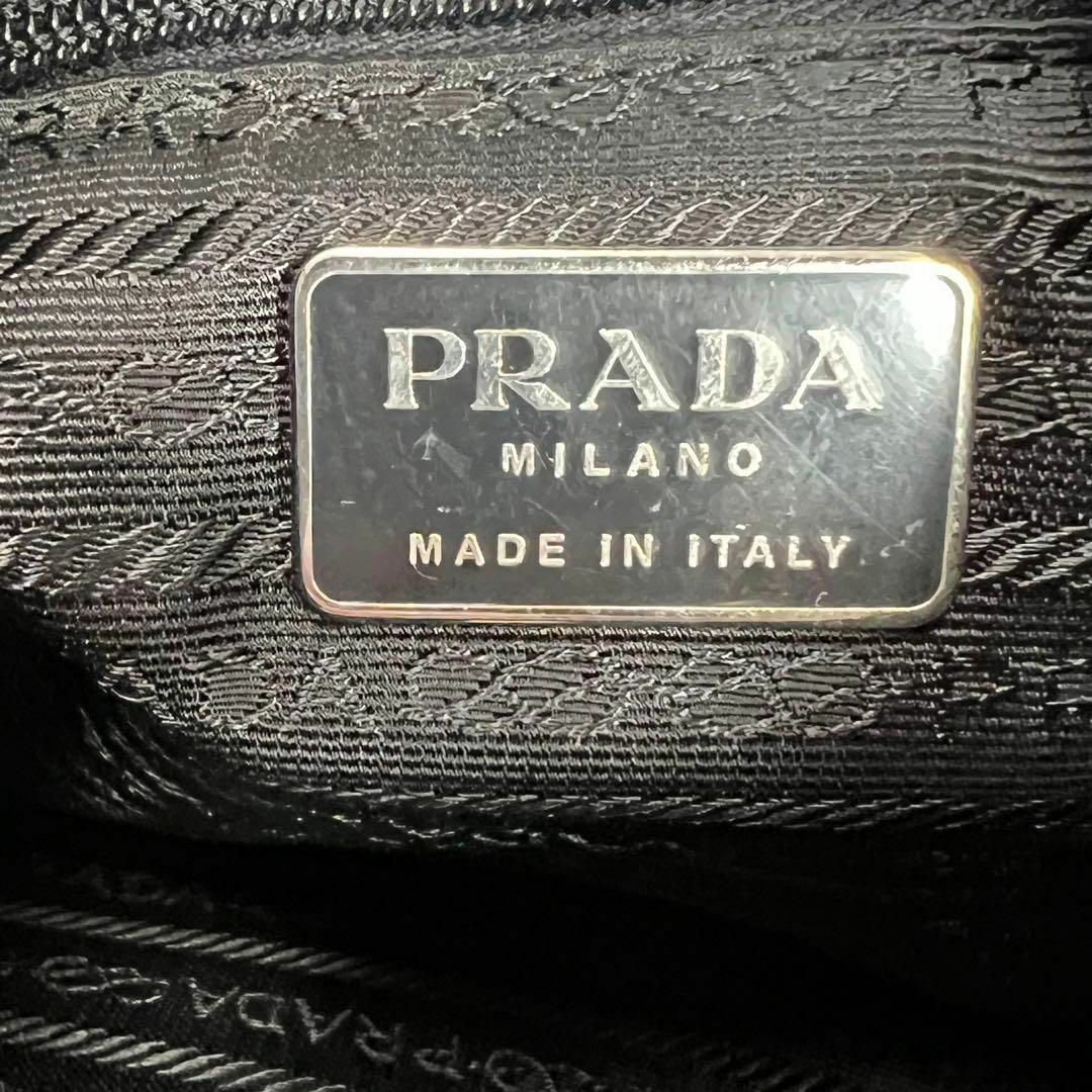 【極美品】 PRADA ナイロン チェーンショルダー ショルダーバッグ 白タグ付