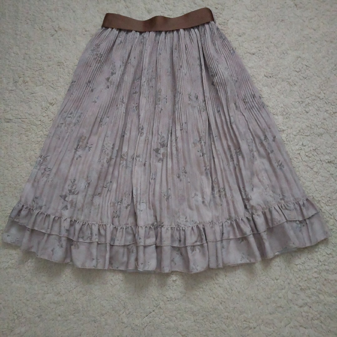 axes femme(アクシーズファム)のアクシーズ薔薇スカート　交渉中 レディースのスカート(ロングスカート)の商品写真