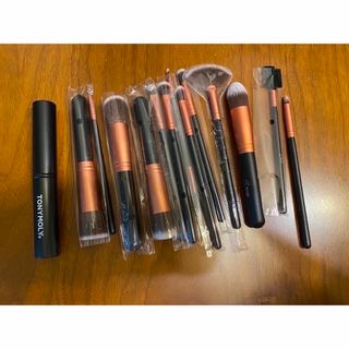 セフォラ(Sephora)の新品　メイクブラシ　18本(ブラシ・チップ)