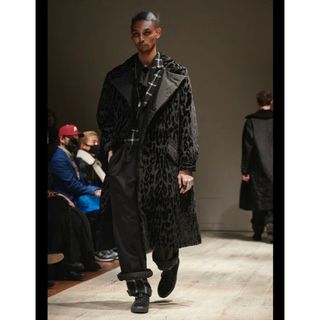 ヨウジヤマモトプールオム(Yohji Yamamoto POUR HOMME)の求 ヨウジヤマモト yohjiyamamoto 22aw(トレンチコート)