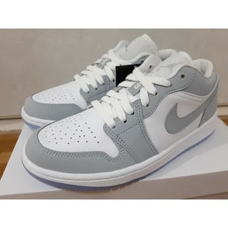 ジョーダン(Jordan Brand（NIKE）)の24cm Nike WMNS Air Jordan 1 Low Grey(スニーカー)