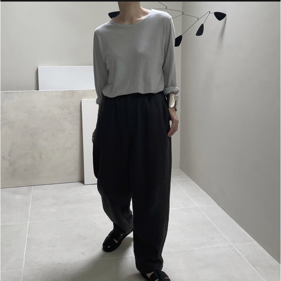 ARGUE(アギュー)のargue COTTON LINEN PREMIUM SHEER T-SHIRT レディースのトップス(Tシャツ(長袖/七分))の商品写真