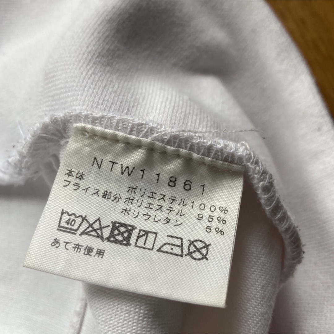 THE NORTH FACE(ザノースフェイス)のTHE NORTH FACE NTW61763 七分丈 ロンT 胸ポケ ホワイト レディースのトップス(Tシャツ(長袖/七分))の商品写真