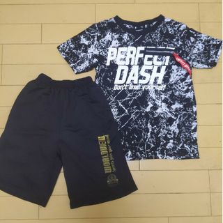 130　半袖Tシャツ＆パンツセット(Tシャツ/カットソー)