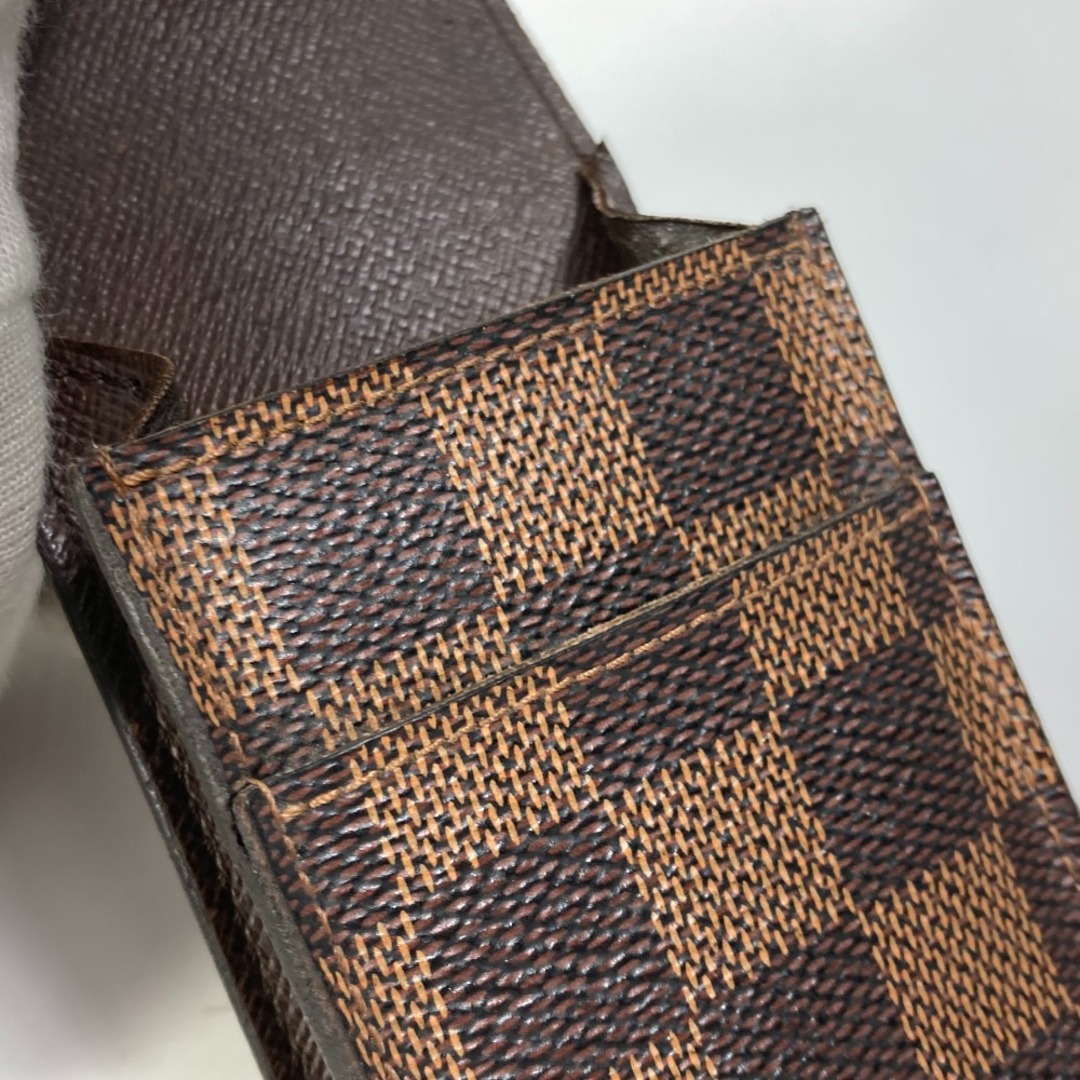 LOUIS VUITTON(ルイヴィトン)のルイヴィトン LOUIS VUITTON エテュイ シガレット N63024  ダミエ タバコケース 喫煙具 ポーチ シガレットケース ダミエキャンバス エベヌ ブラウン メンズのファッション小物(タバコグッズ)の商品写真