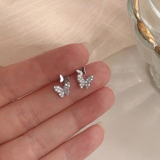 バタフライ ピアス シルバー 蝶々♡ butterfly pierce ♡(ピアス)