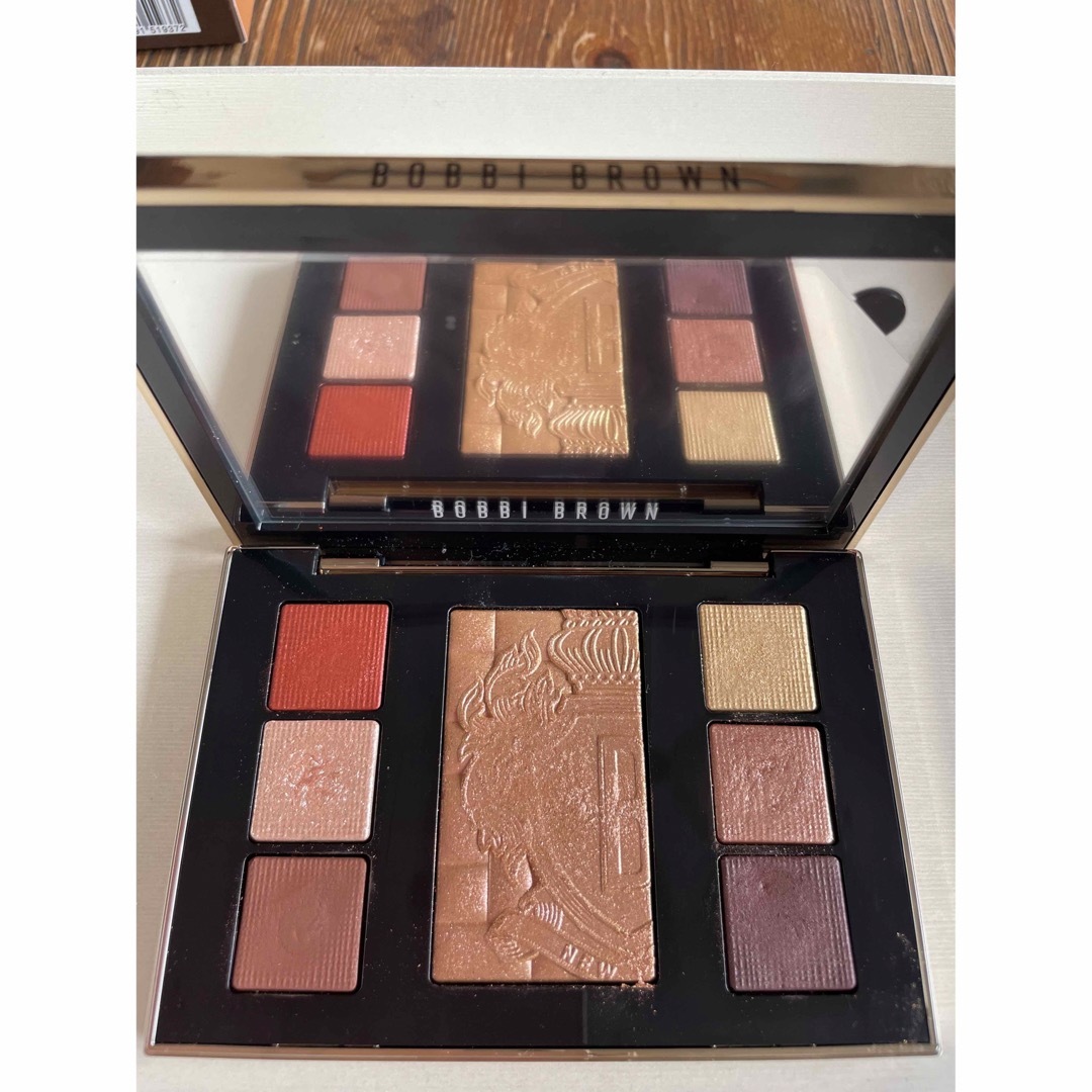 BOBBI BROWN アイシャドウ