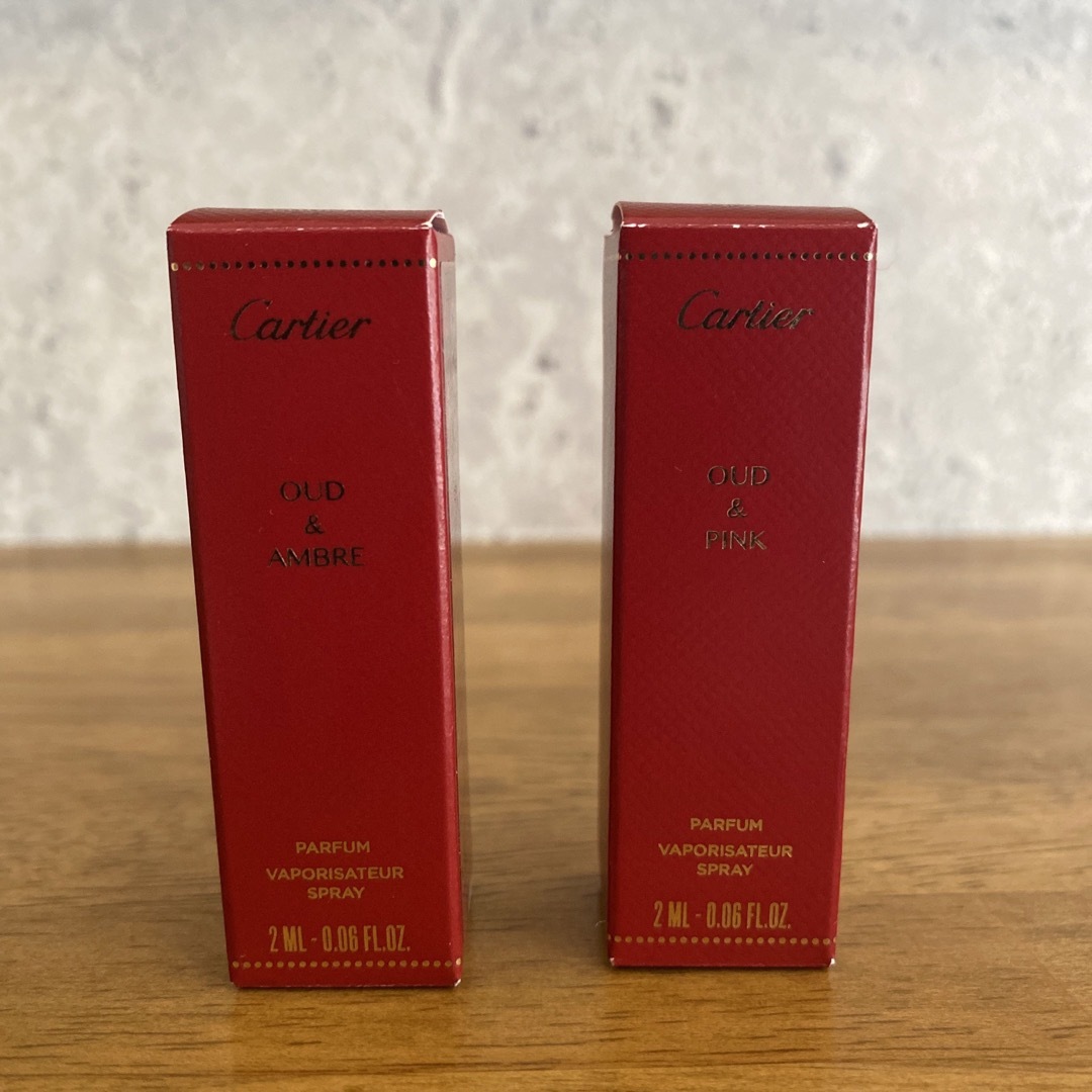 Cartier(カルティエ)のカルティエレ ズール ヴォワイヤジューズ パルファン ※サンプルサイズ2mL コスメ/美容の香水(ユニセックス)の商品写真