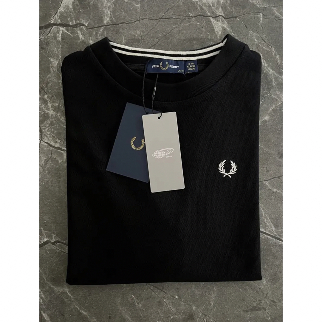 FRED PERRY(フレッドペリー)のRinto様用専用 フレッドペリー 別注 オーバー Tシャツ レディースのトップス(Tシャツ(半袖/袖なし))の商品写真