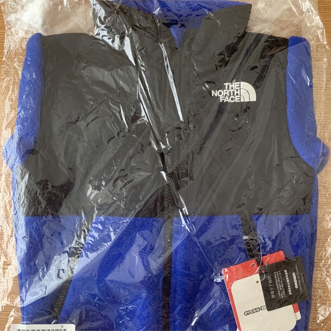 THE NORTH FACE(ザノースフェイス)の100cm ノースフェイス　キッズ　フリース　アウター　 キッズ/ベビー/マタニティのキッズ服男の子用(90cm~)(ジャケット/上着)の商品写真