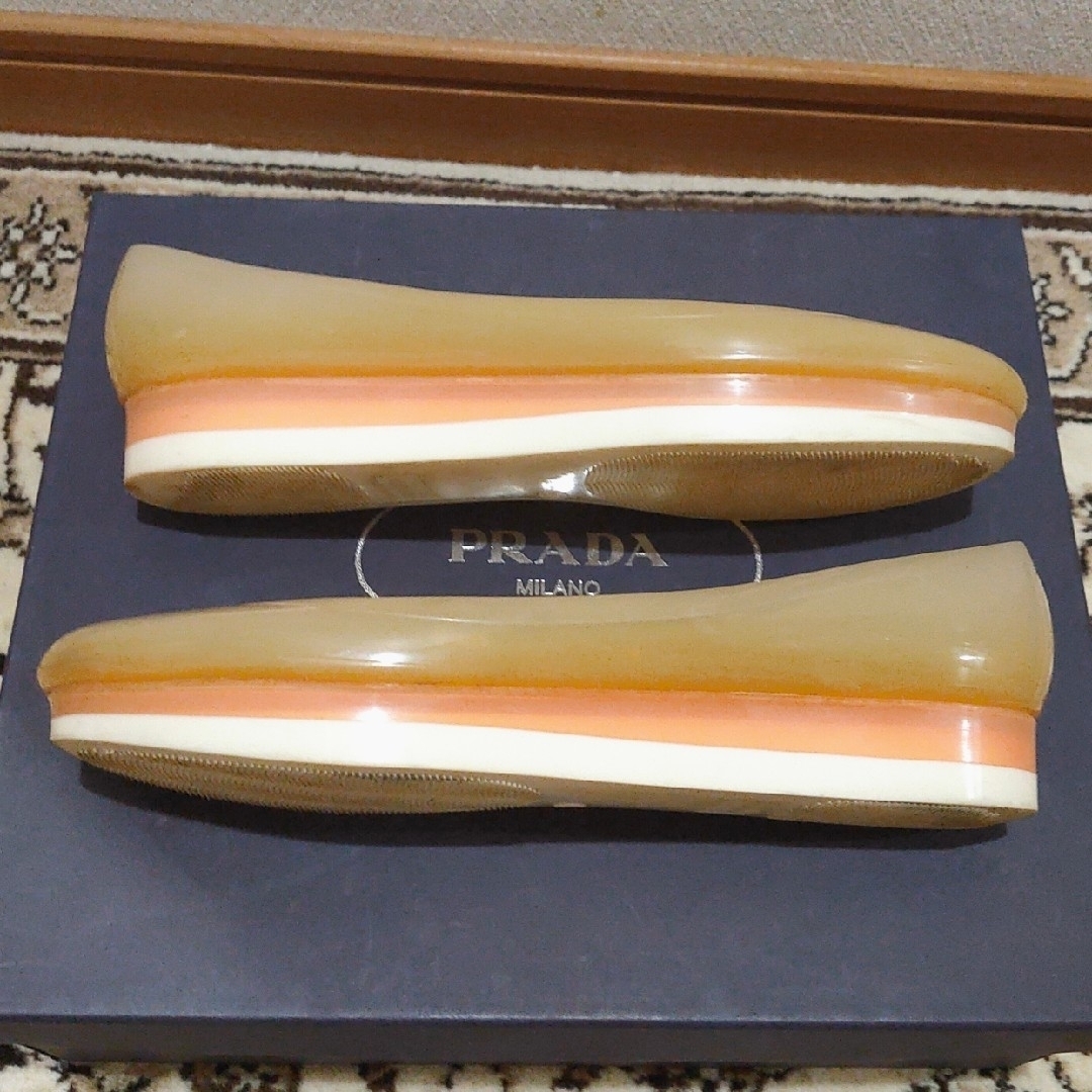 Furla(フルラ)のFURLA ラバーフラットシューズ 39 レディースの靴/シューズ(ハイヒール/パンプス)の商品写真
