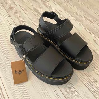 ドクターマーチン(Dr.Martens)のドクターマーチン　厚底サンダル　新品未使用　(サンダル)