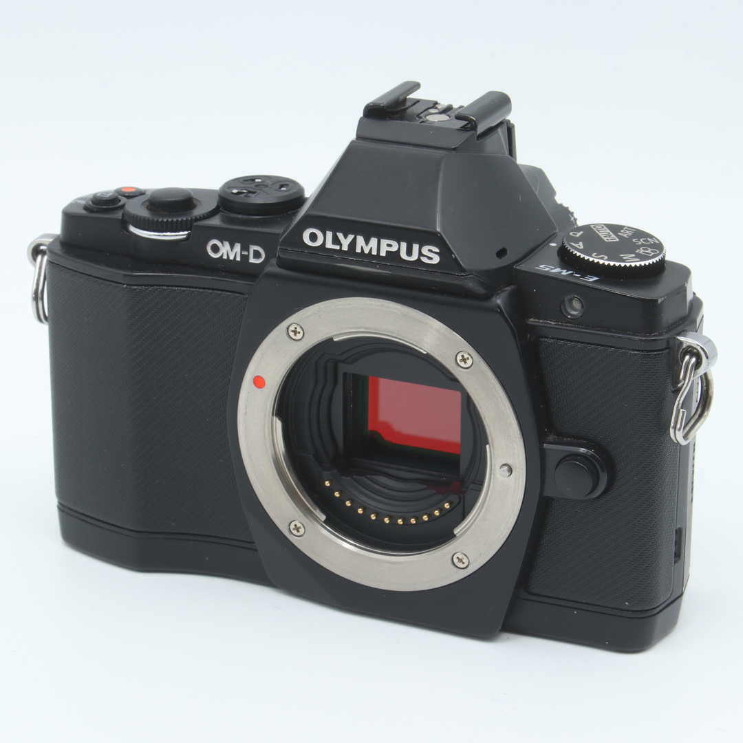 カメラ【難品】OLYMPUS ミラーレス一眼 OM-D E-M5 ボディ ブラック 1605万画素 防塵 防滴 OM-D E-M5 BODY BLK