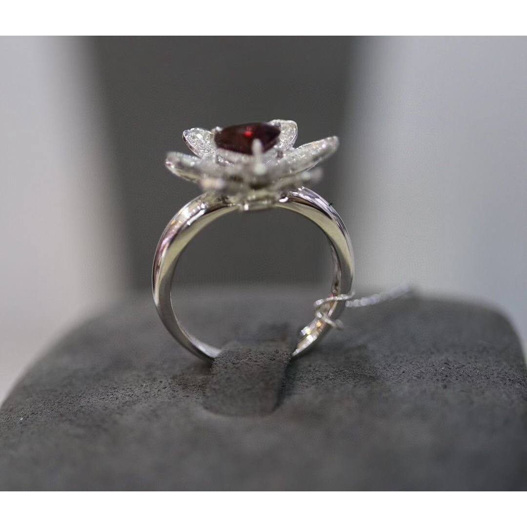 天然ルビー ダイヤ リング ペンダントトップ2Way1.02ct k18 fの通販 by