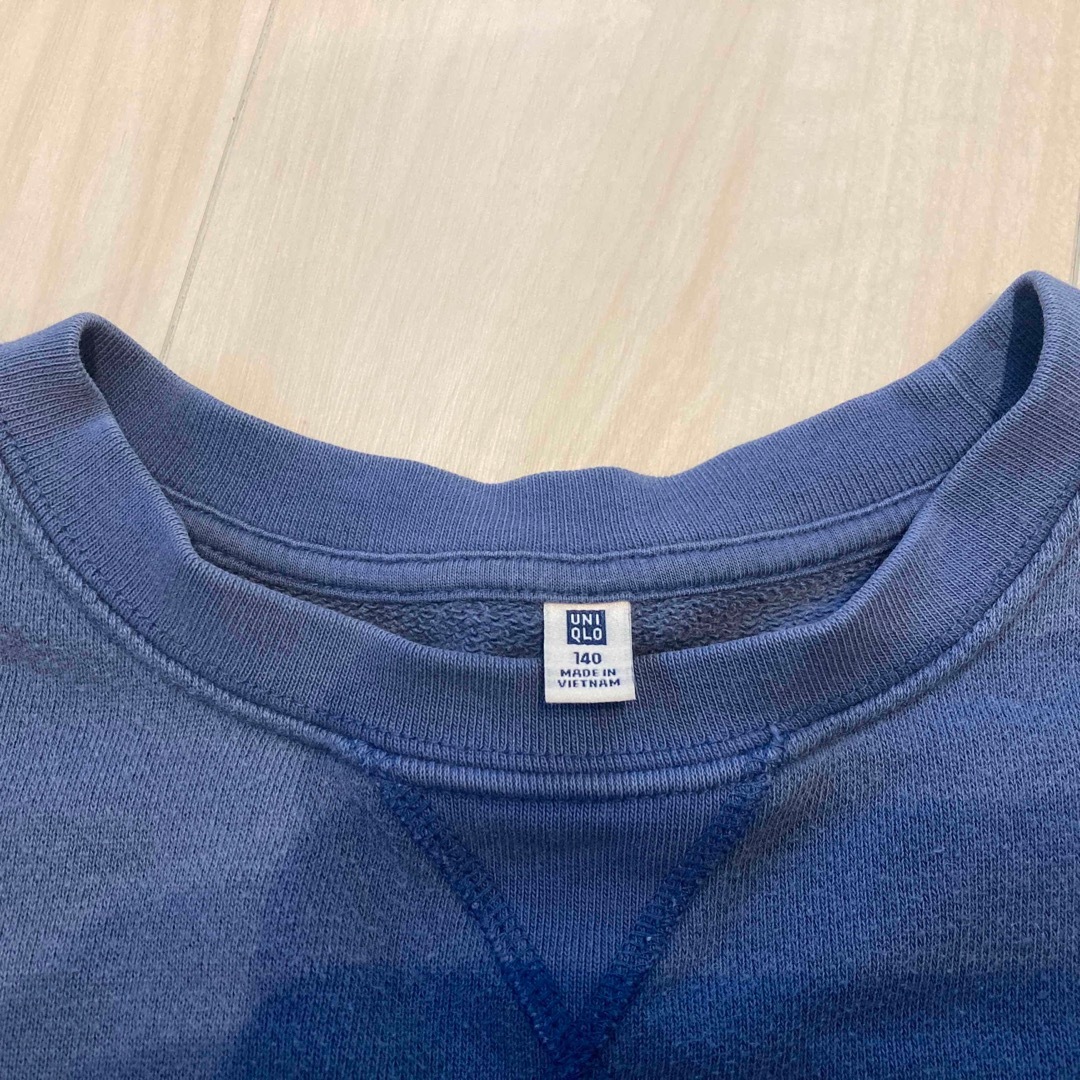 UNIQLO(ユニクロ)のトレーナー　140 UNIQLO キッズ/ベビー/マタニティのキッズ服男の子用(90cm~)(Tシャツ/カットソー)の商品写真