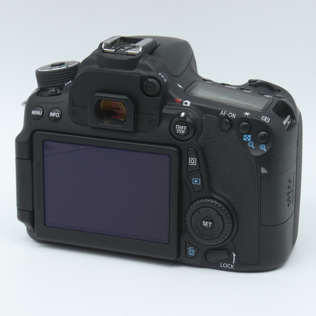 Canon 【美品】Canon デジタル一眼レフカメラ EOS70D ボディ ブラック EOS70Dの通販 by SOREA-カメラ機材リユースショップ-'s  shop｜キヤノンならラクマ