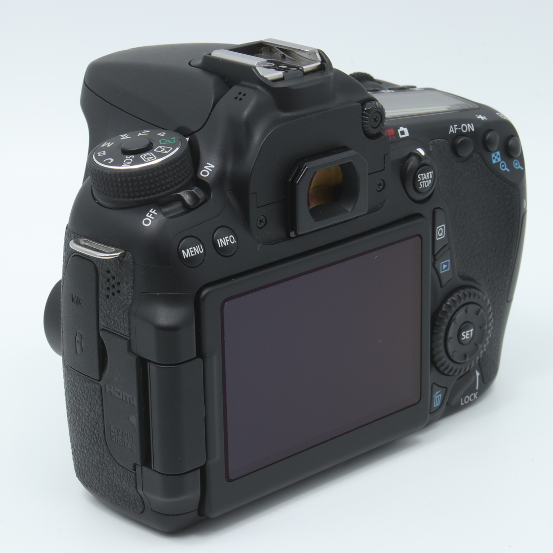 【美品】Canon デジタル一眼レフカメラ EOS70D ボディ ブラック EOS70D