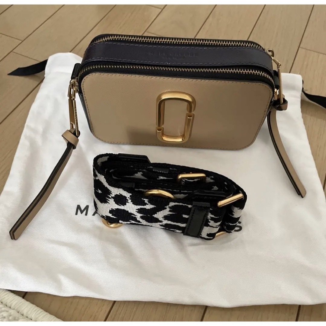 MARCJACOBS  マークジェイコブス　snapshot スナップショット