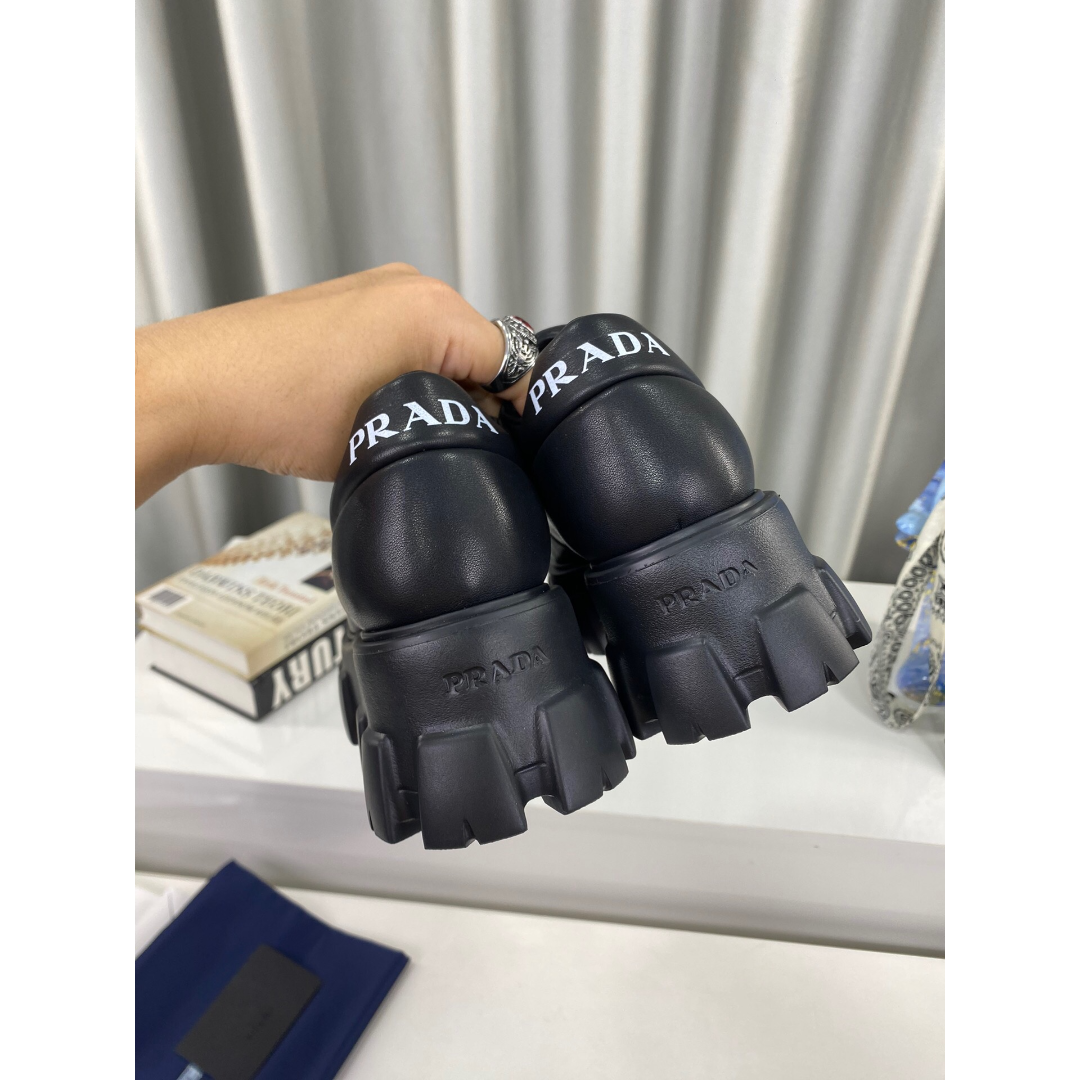 PRADA - 人気 PRADAプラダローファー マーガレット レディース 美品 箱