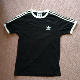 新品 ホワイト Sサイズ adidas カリフォルニアTシャツ ユニセックス