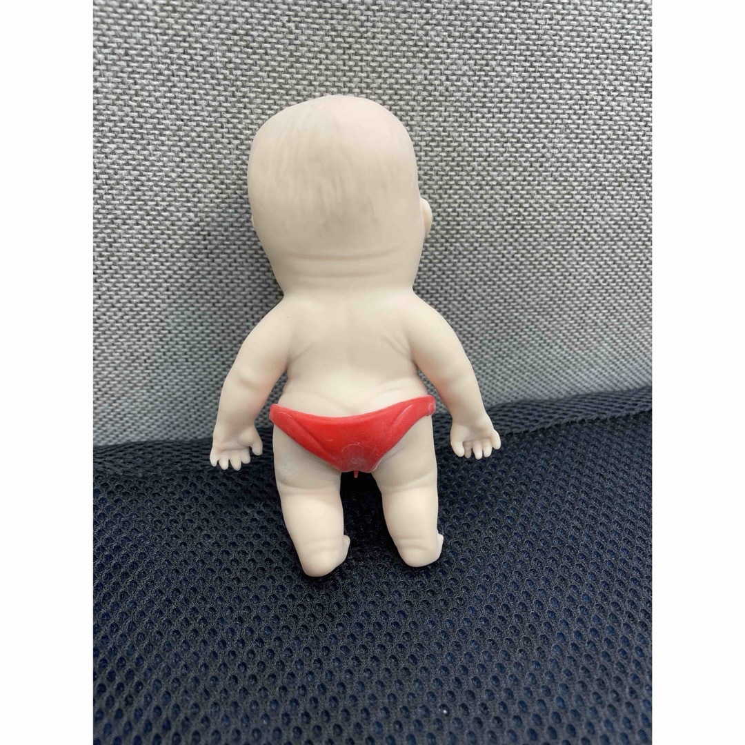 赤ちゃんスクイーズ　赤ちゃん人形　赤パンツ エンタメ/ホビーのおもちゃ/ぬいぐるみ(その他)の商品写真