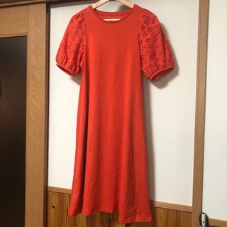 ユニクロ(UNIQLO)の❤︎美品❤︎ユニクロ　エアリズム　コットンレースワンピース　オレンジ　160(Tシャツ/カットソー)