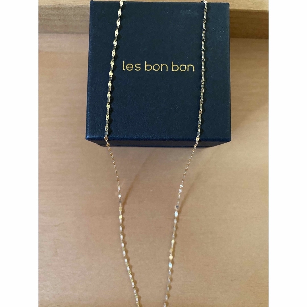 les bon bon(ルボンボン)のles bon bon victoria necklace レディースのアクセサリー(ネックレス)の商品写真