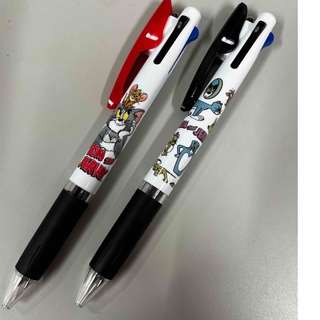 ミツビシエンピツ(三菱鉛筆)のトム&ジェリー　ジェットストリーム３色ボールペン(ペン/マーカー)