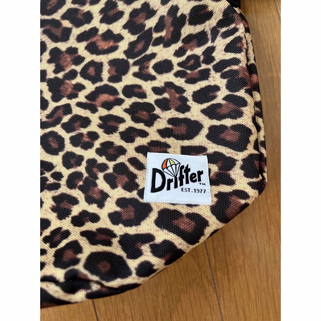 Drifter(ドリフター)のDrifter レディースのバッグ(ショルダーバッグ)の商品写真