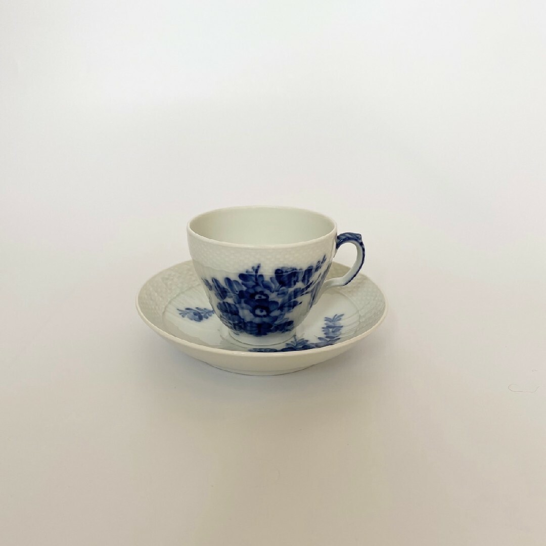 ROYAL COPENHAGEN - まりも様ご専用カーブ デミタス カップ&ソーサー1