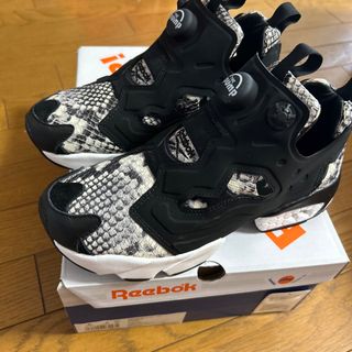 リーボック(Reebok)のReebok instapump fury gy2759(スニーカー)