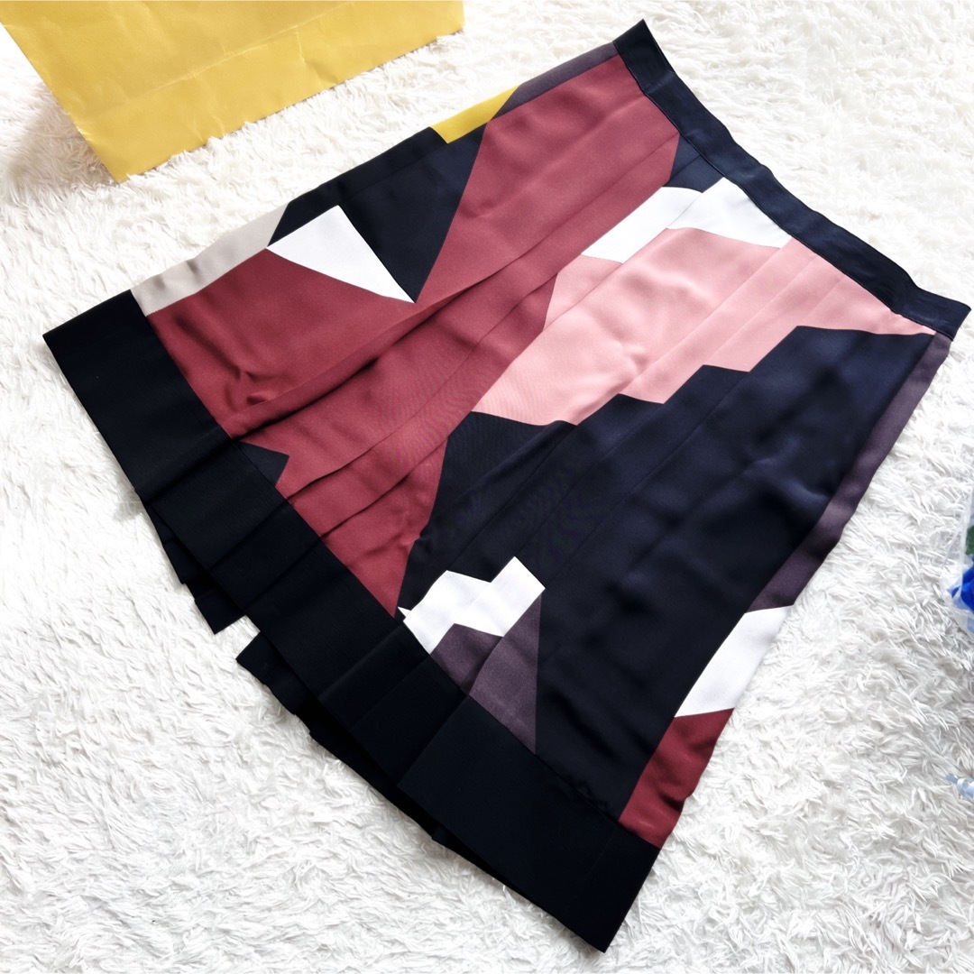 極美品 FENDI フェンディ ボタン シルク プリーツ スカート - ひざ丈