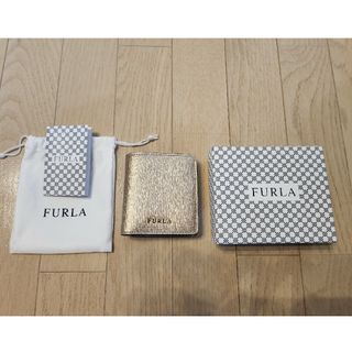 フルラ(Furla)のFURLA/二つ折りウォレット(財布)