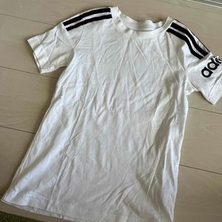 ★半袖★adidas★130cm★(Tシャツ/カットソー)