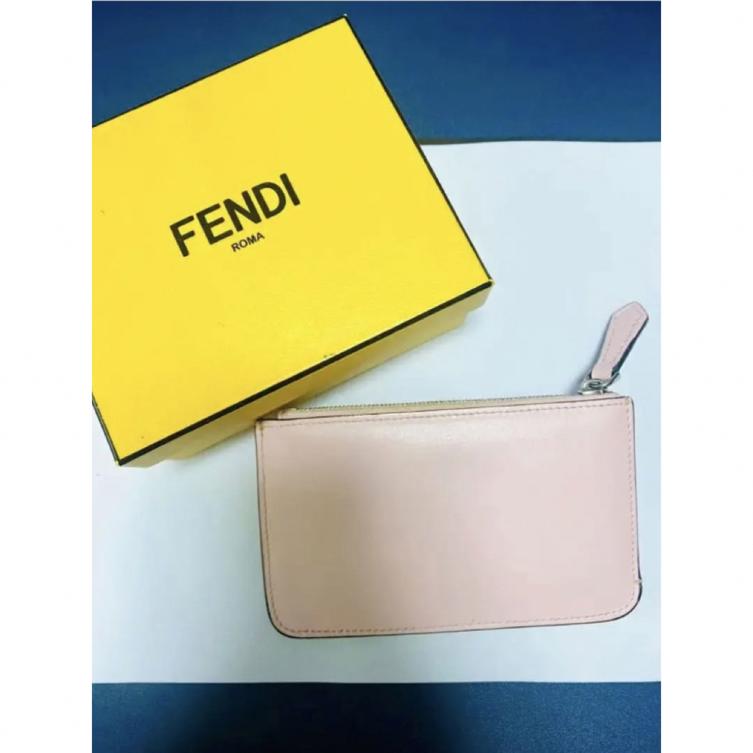 FENDI - 鑑定済！FENDIマルチスタッズコインケース キーケース ピンク