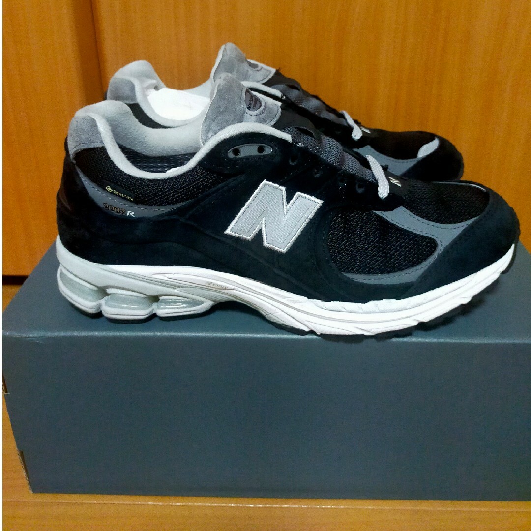 New Balance(ニューバランス)のM2002R GTX D 25cm メンズの靴/シューズ(スニーカー)の商品写真