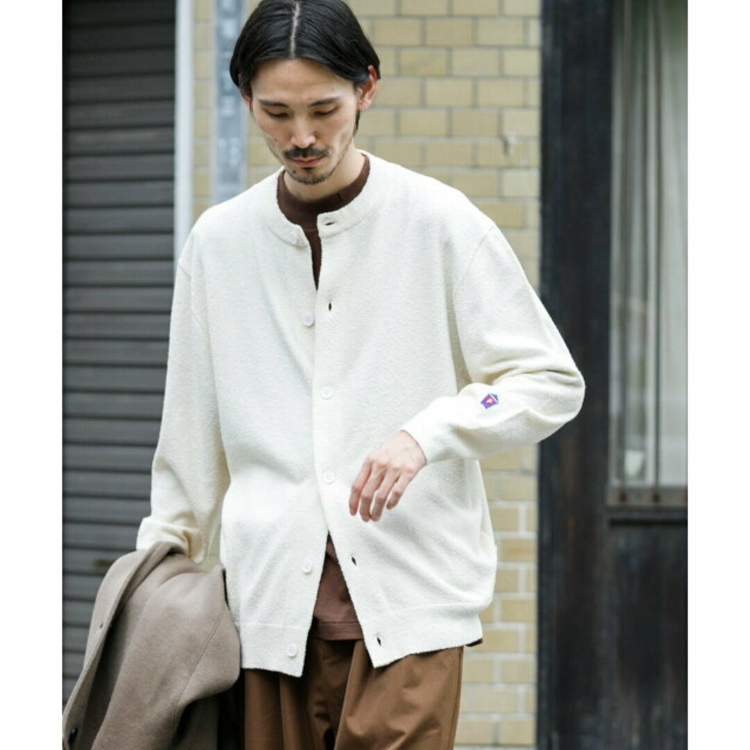 URBAN RESEARCH(アーバンリサーチ)の【OFF WHITE】【M】『別注』TOWNCRAFT*URBAN RESEARCH ブークレクルーネックカーディガン メンズのトップス(カーディガン)の商品写真