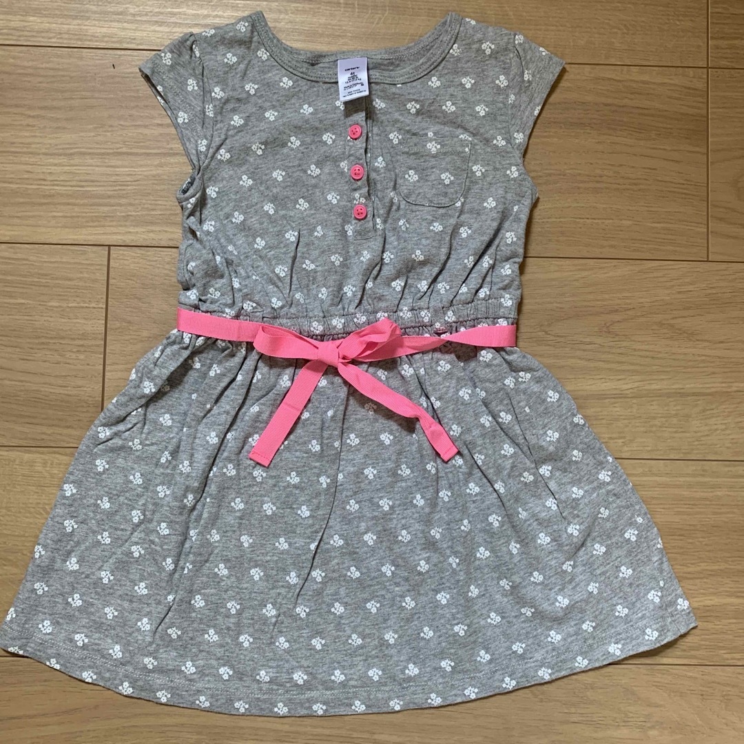 carter's(カーターズ)のワンピース　100cm キッズ/ベビー/マタニティのキッズ服女の子用(90cm~)(ワンピース)の商品写真