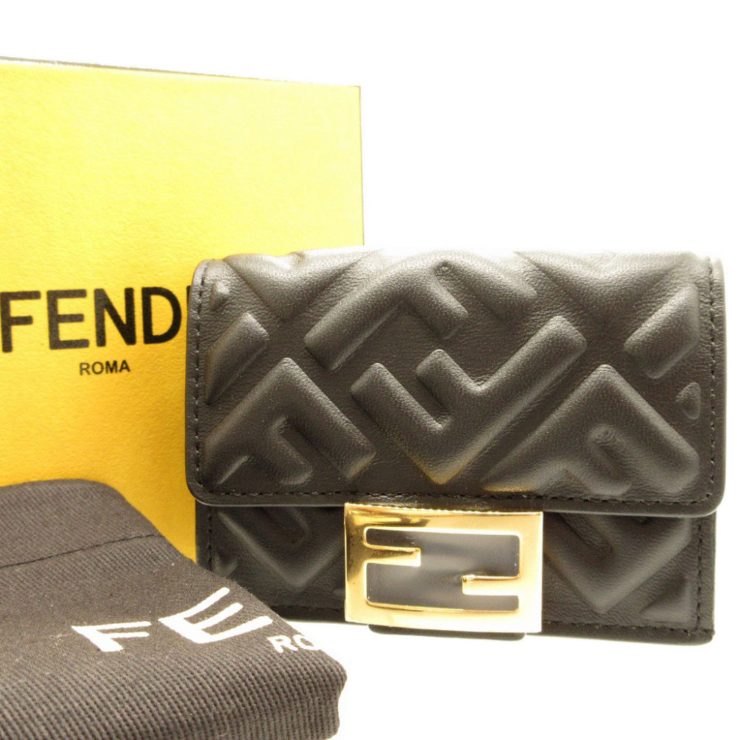 【本物保証】 フェンディ FENDI ロゴ 三つ折財布 ブラック 黒