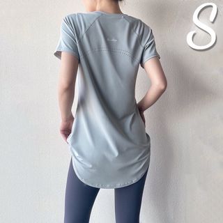 ブルーSサイズ 体型カバーロング半袖トップス ヨガウェア Tシャツ ピラティス(ヨガ)