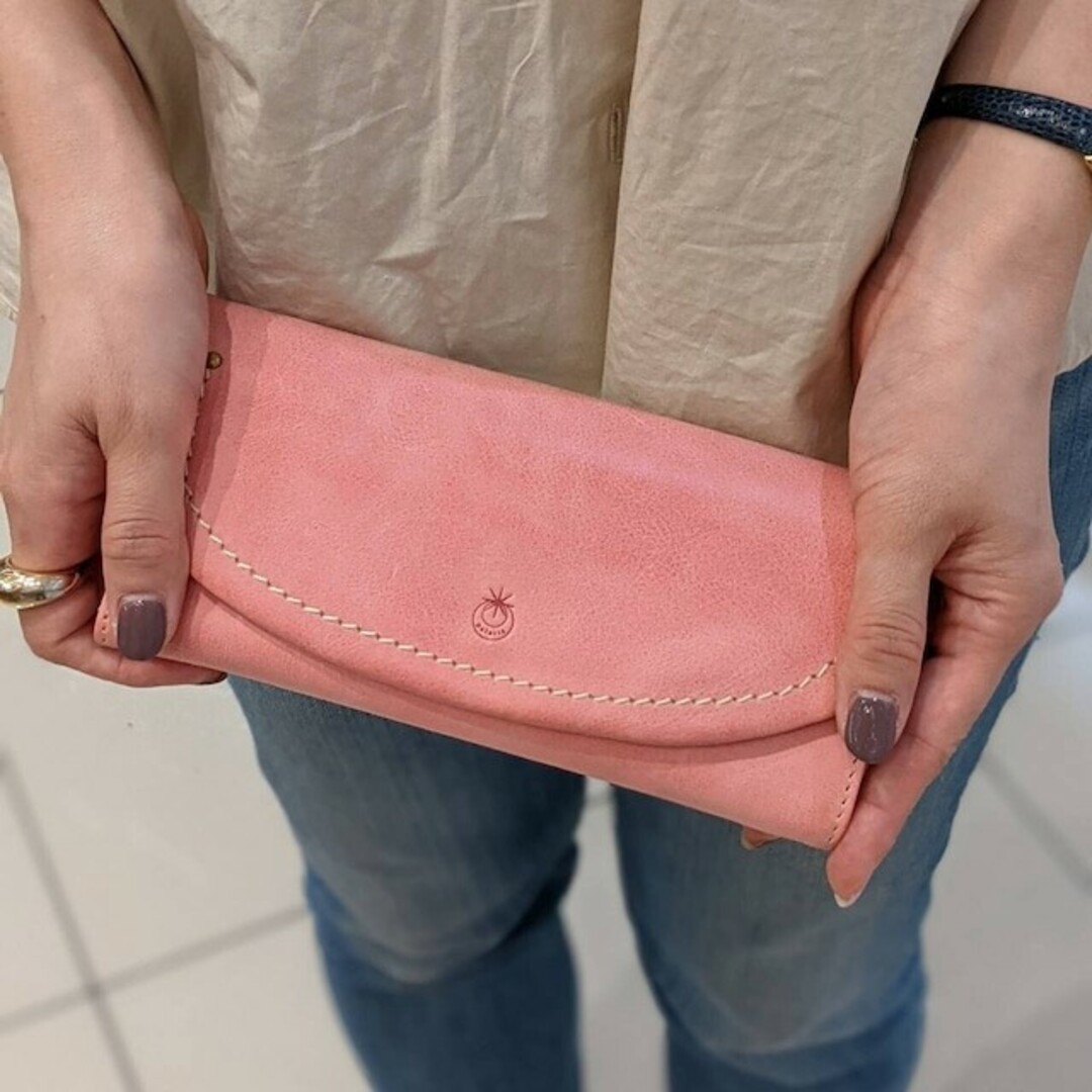 【新品未使用】Polaris イタリアンレザー長財布 レディースのファッション小物(財布)の商品写真
