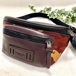 コーチ(COACH)の希少 美品 COACH コーチ カモフラ ウエスト ボディバッグ F76785(ボディーバッグ)