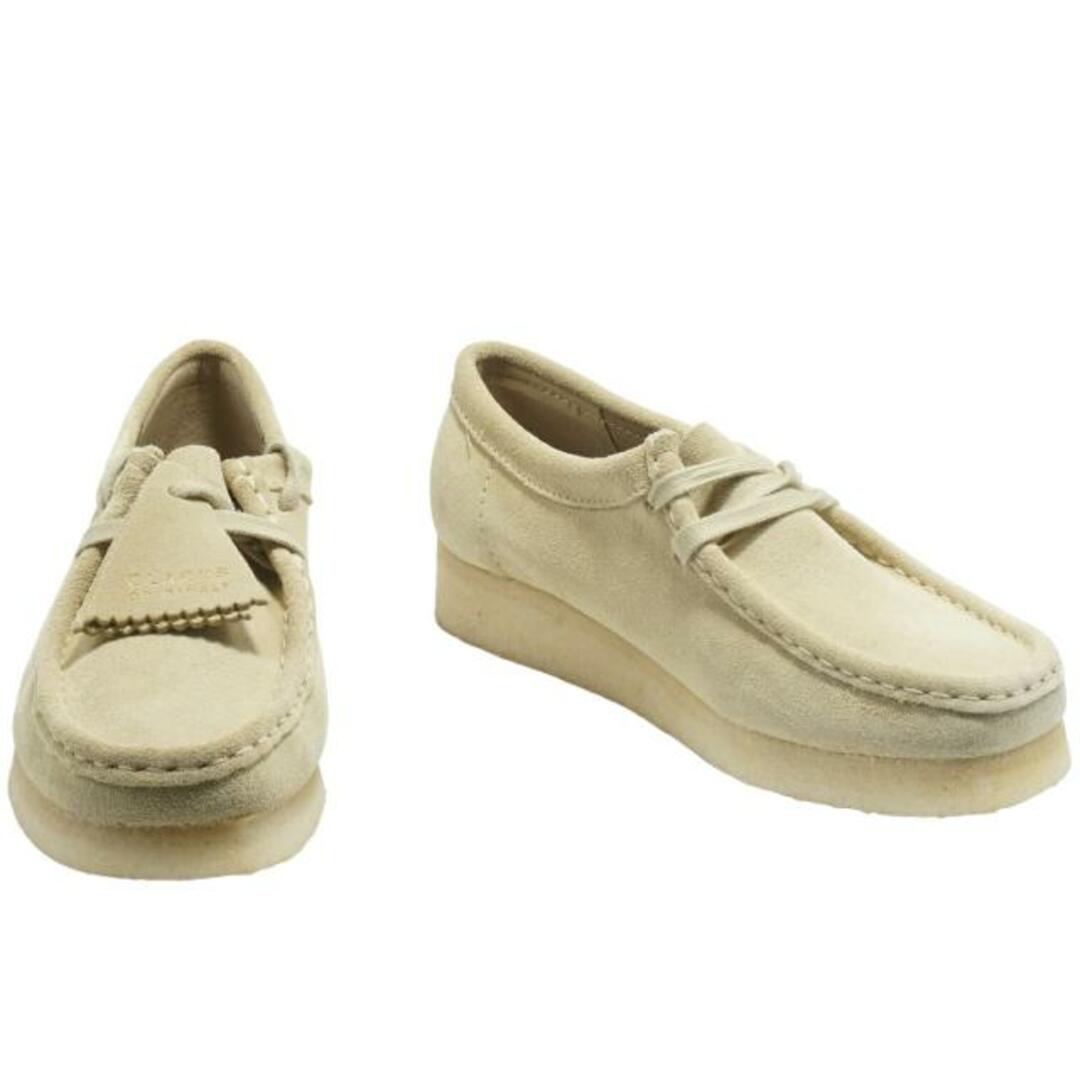 【Clarks 26155545】 クラークス WALLABEE MAPLE SUEDE ブラウン ベージュ ブーツ 【靴幅 2E】 レディースの靴/シューズ(スリッポン/モカシン)の商品写真