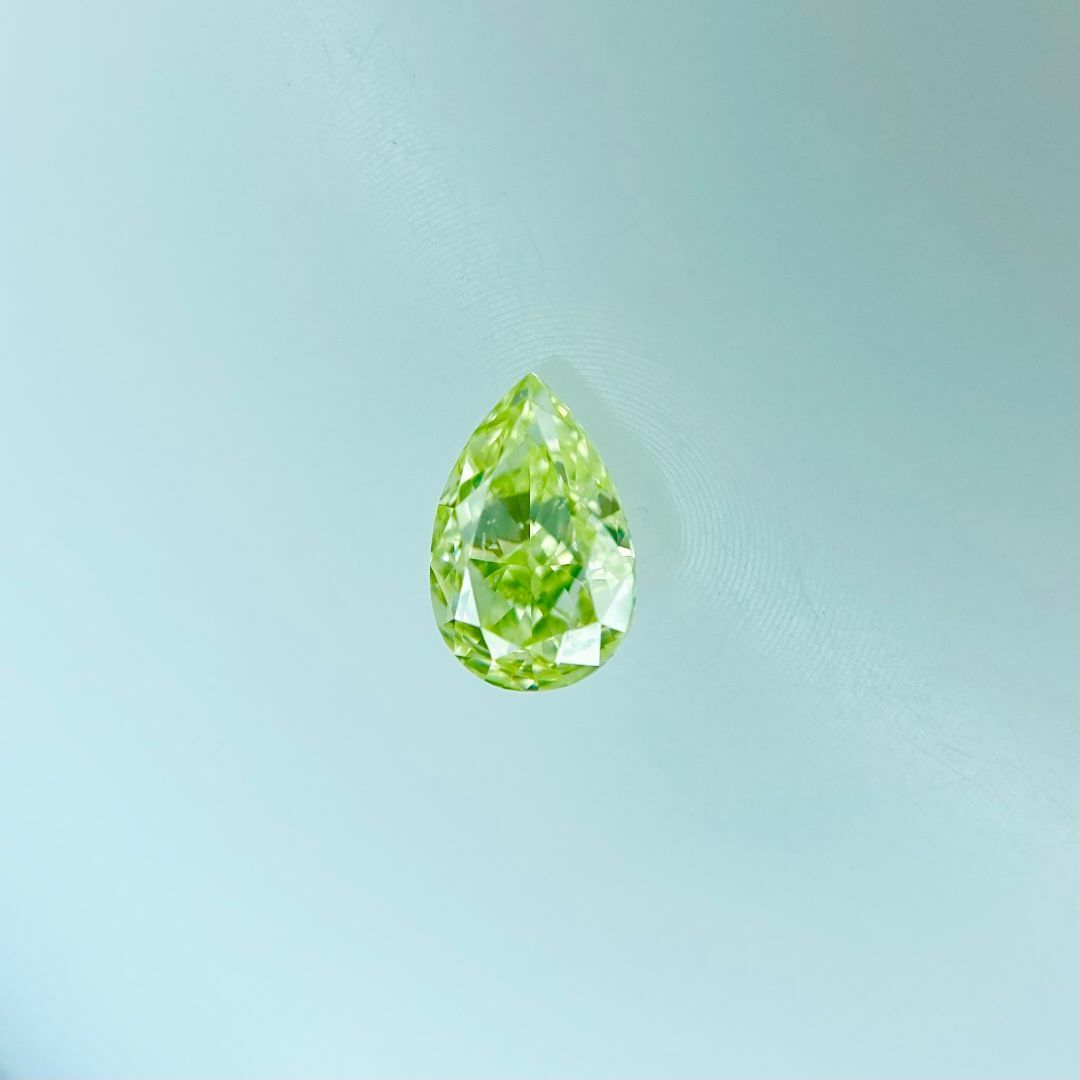 FANCY YELLOW GREEN 0.190ct PS/RT2204/CGL