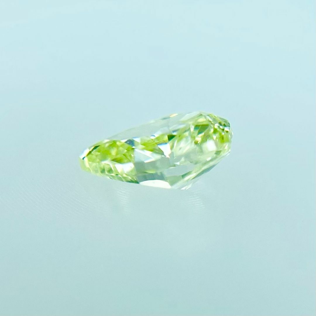 FANCY YELLOW GREEN 0.190ct PS/RT2204/CGL